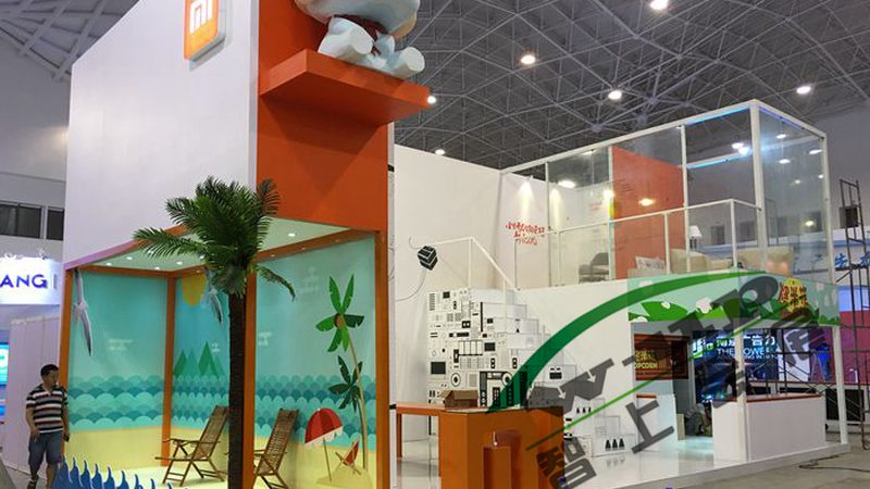 掌握一些基本的廣告設計工具和軟件對于新手來說至關重要。以下是一些常用的工具：
