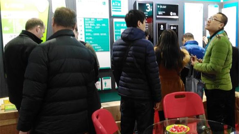 小標題：一、品牌展廳設計的核心要素